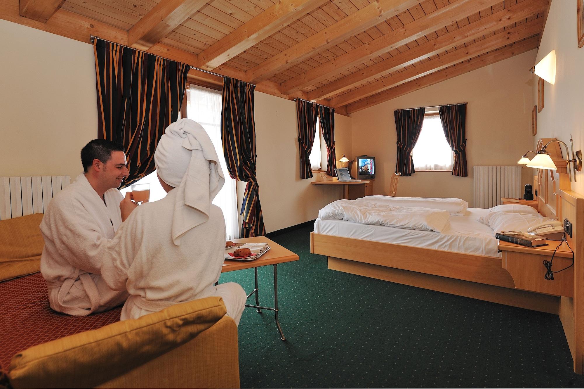Hotel Touring Livigno Luaran gambar
