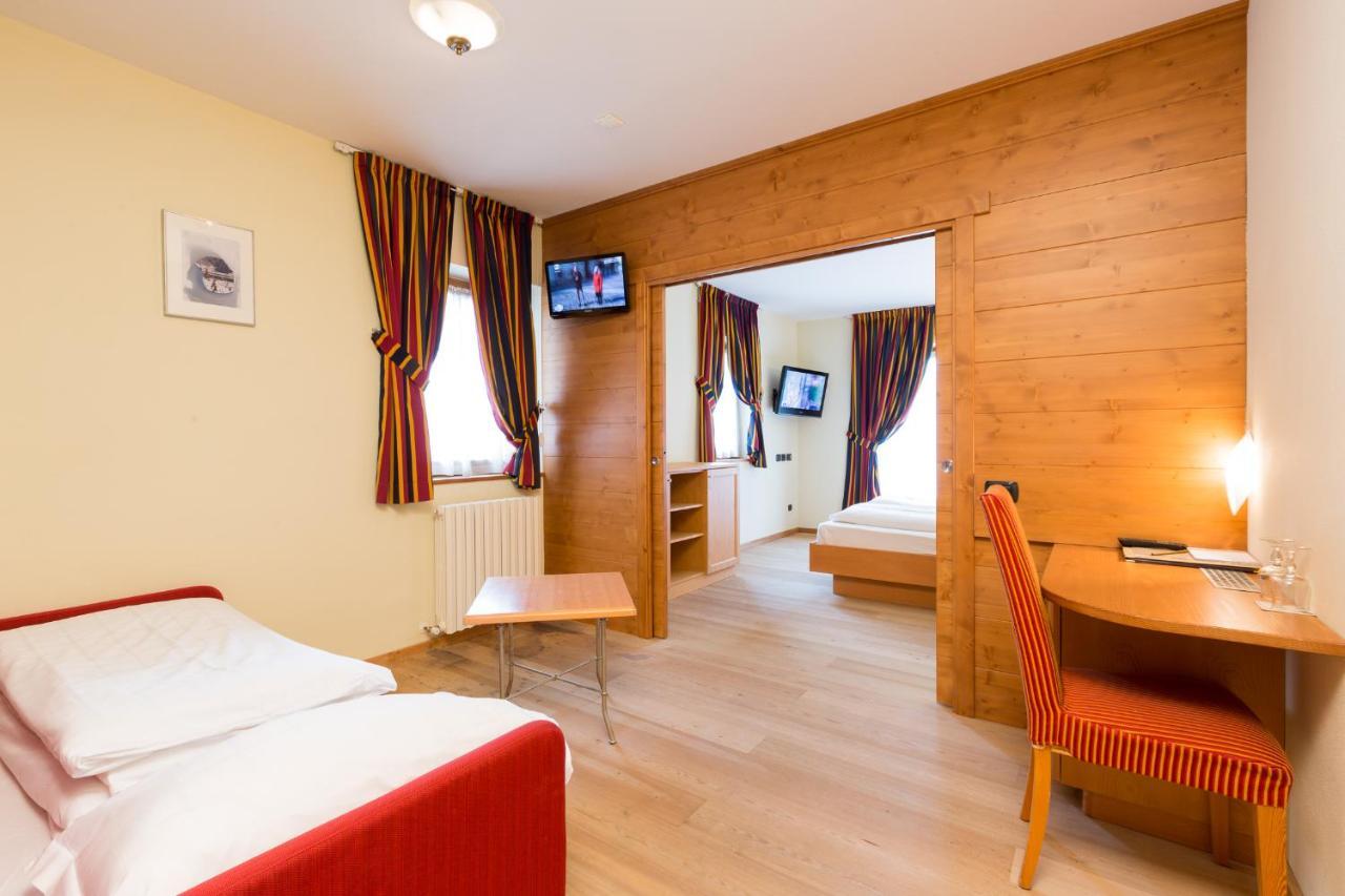 Hotel Touring Livigno Luaran gambar