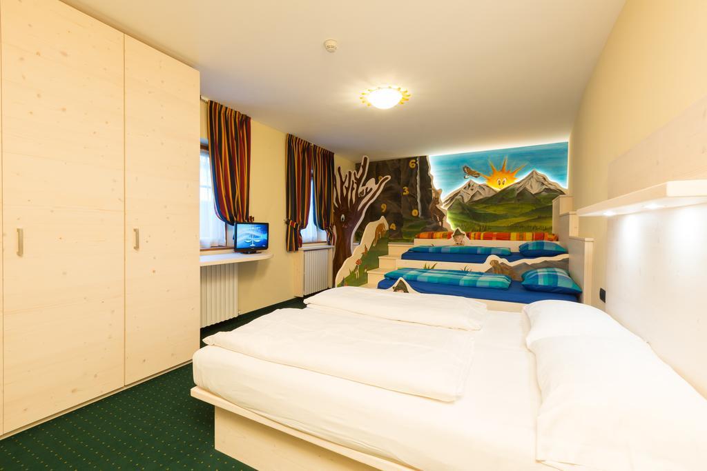 Hotel Touring Livigno Luaran gambar