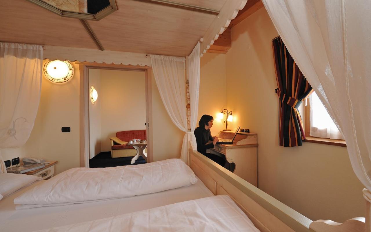 Hotel Touring Livigno Luaran gambar
